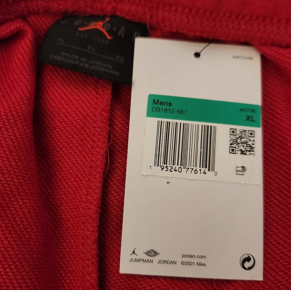 Jordan Men's Red Athletic Shorts - Picture 3 of 8